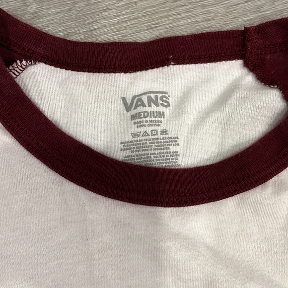 Vans off the wall - Picture 2 of 4